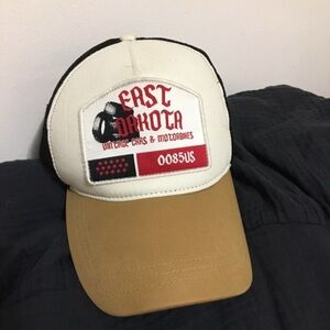 Zara trucker SnapBack hat‎ Men’s Medium